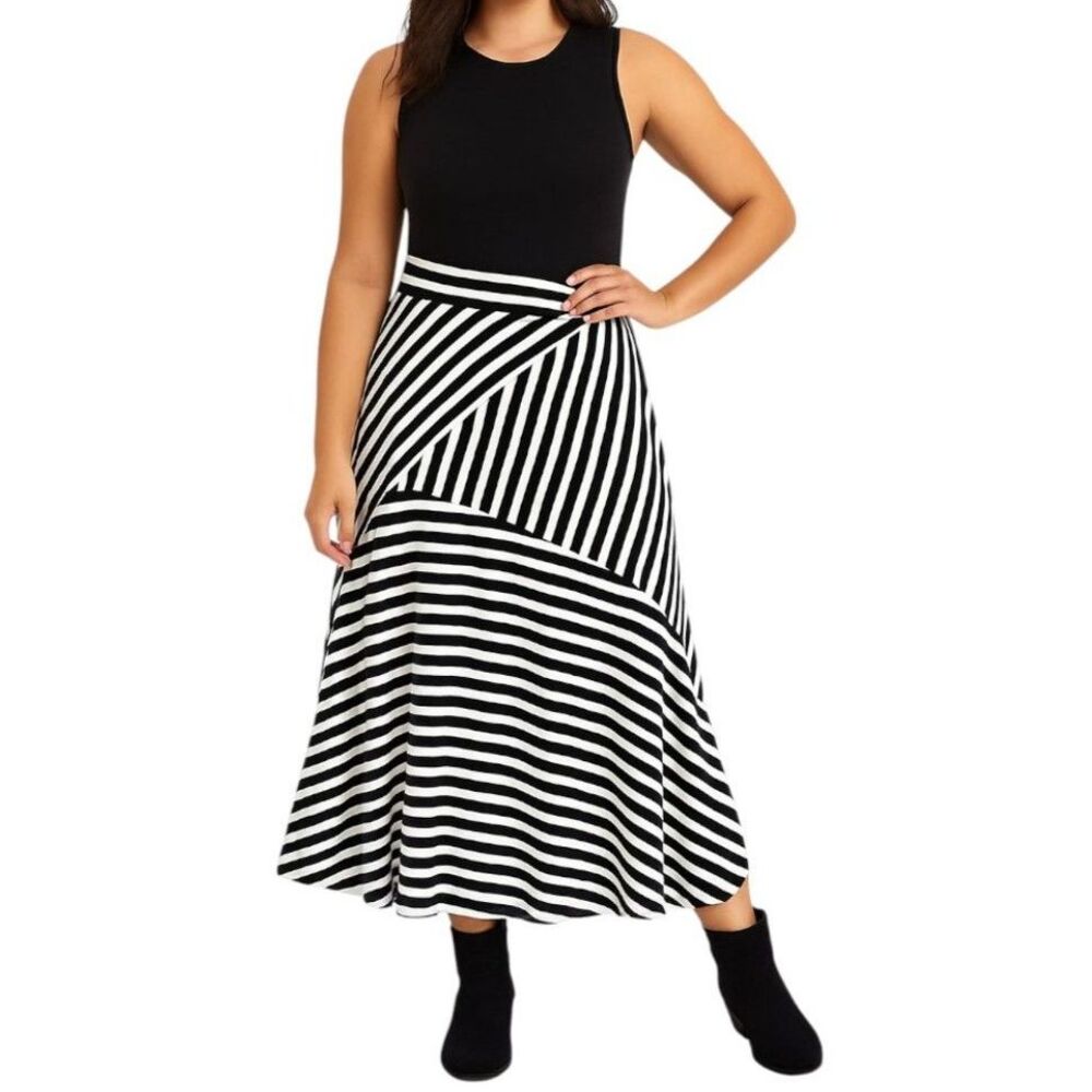 Brat Star Black & White Striped Asymmetrical Skirt | XL